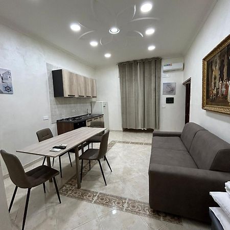 Dora House Valentino Apartamento Nápoles Exterior foto