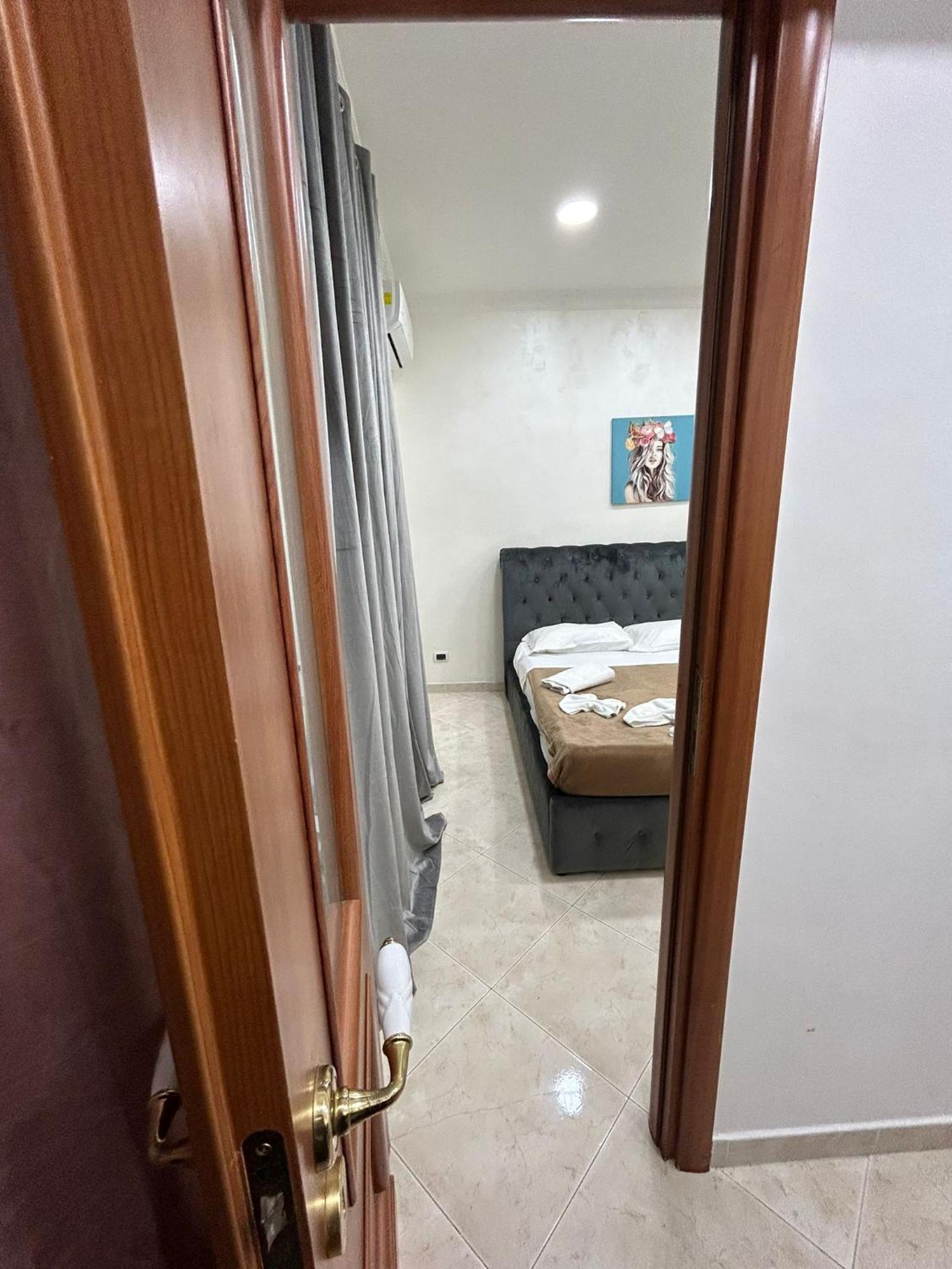 Dora House Valentino Apartamento Nápoles Exterior foto