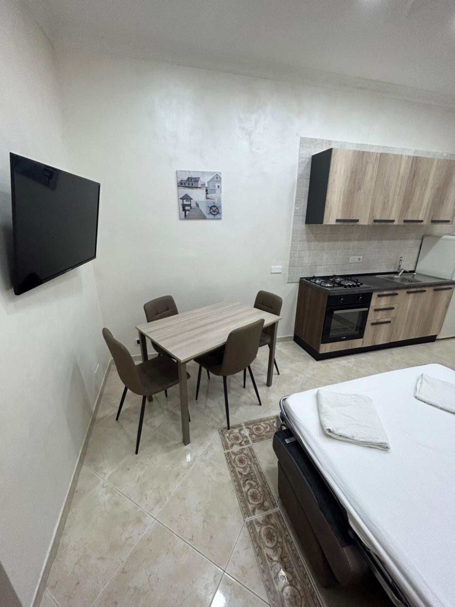 Dora House Valentino Apartamento Nápoles Exterior foto