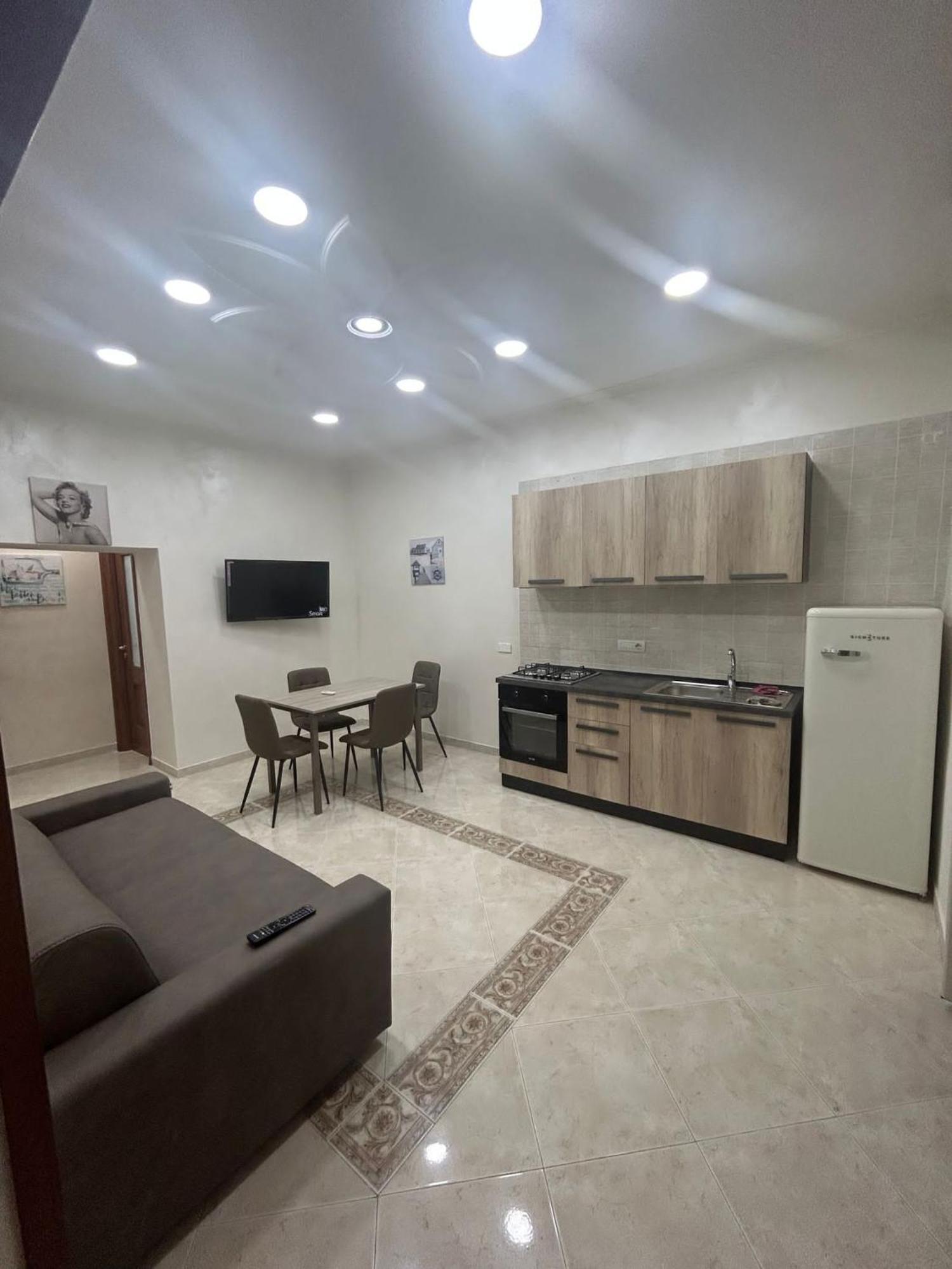 Dora House Valentino Apartamento Nápoles Exterior foto
